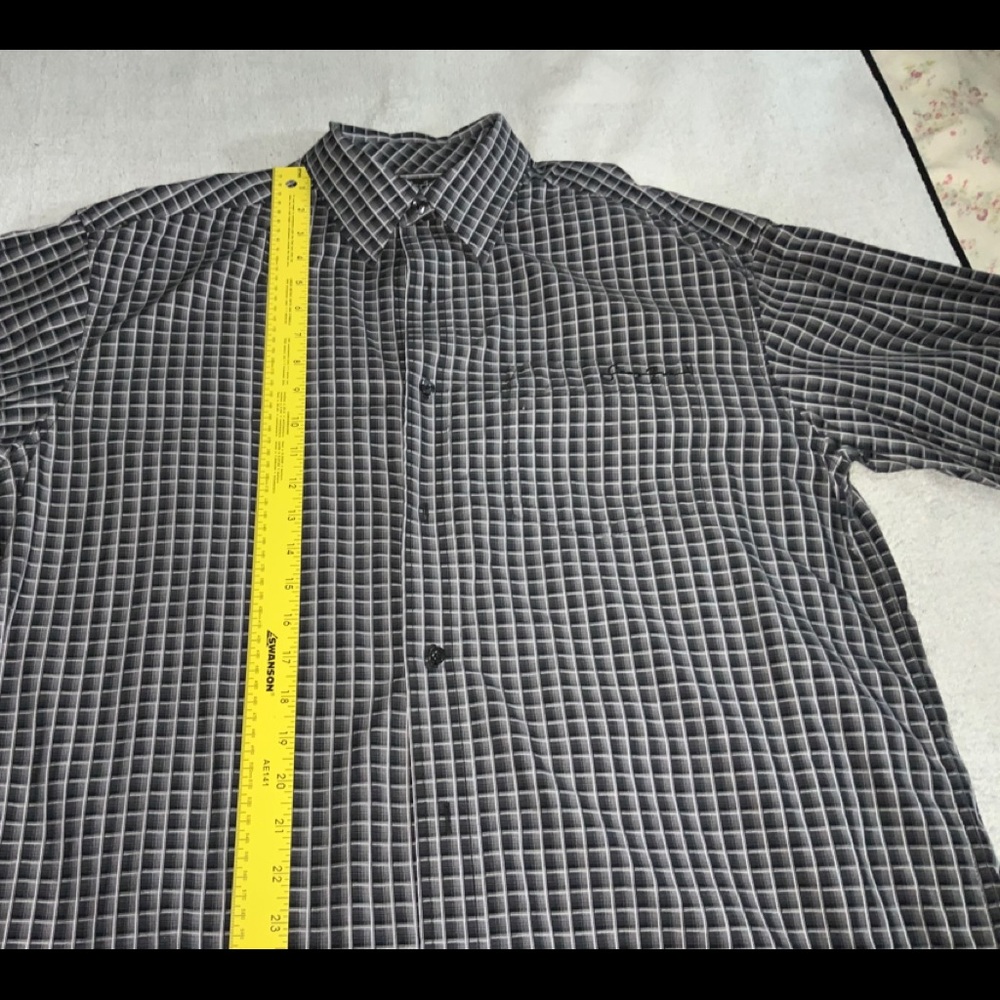 SEAN JOHN Short Sleeve Casual Dress Shirt Used Vin